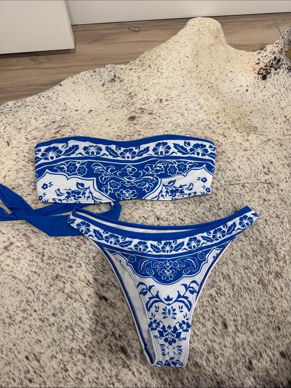 SHEIN Blue & White Floral Strapless Bikini Set